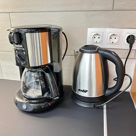 Railway Гостевой дом *